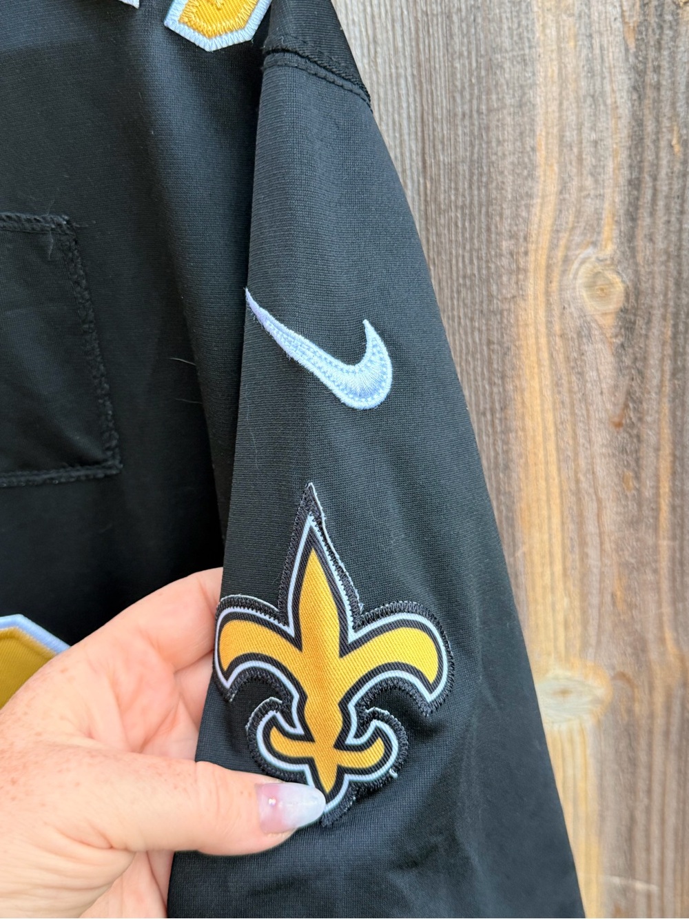 NFL Saints Black and Gold #56 Davis Men's Football Jersey Size Small - Picture 8 of 8